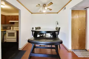 17005 Albany Ave, Hazel Crest, IL 60429 - Photo 8