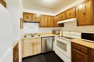 17005 Albany Ave, Hazel Crest, IL 60429 - Photo 10