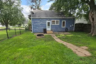 1015 10th Ave, Fulton, IL 61252 - Photo 12