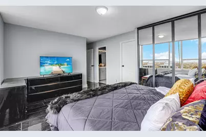 5201 S Cornell Avenue #27D, Chicago, IL 60615 - Photo 18