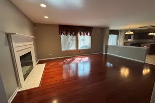 331 Berkeley Dr, Bolingbrook, IL 60440 - Photo 12