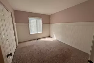 331 Berkeley Dr, Bolingbrook, IL 60440 - Photo 32