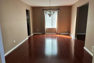 331 Berkeley Dr, Bolingbrook, IL 60440 - Photo 6