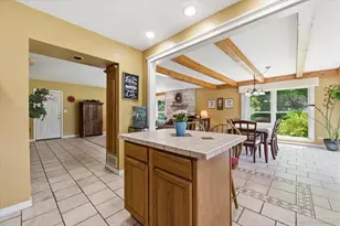 1N255 Prairie Ave, Glen Ellyn, IL 60137 - Photo 8