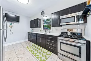 928 Grand Blvd, Joliet, IL 60436 - Photo 8