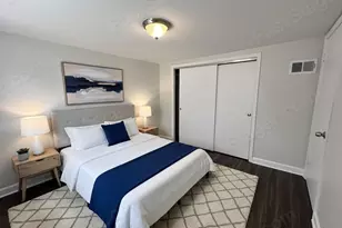 3301 N Ozanam Ave, Chicago, IL 60634 - Photo 10