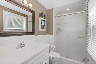 619 E Bauer Road, Naperville, IL 60563 - Photo 16