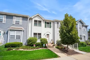 1406 Charleston Ct, Geneva, IL 60134 - Photo 1