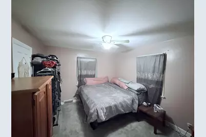 2224 Lawndale Avenue, Rockford, IL 61103 - Photo 10