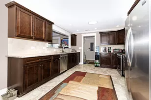 6116 W 94th St, Oak Lawn, IL 60453 - Photo 14