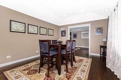 6116 W 94th Street, Oak Lawn, IL 60453 - Photo 12