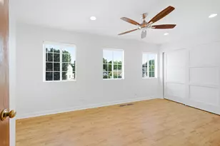1320 Burns Dr, Elgin, IL 60120 - Photo 20