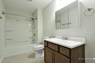 1410 Thomas Dr, Woodstock, IL 60098 - Photo 16