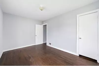 404 River Oaks Drive, Calumet City, IL 60409 - Photo 10