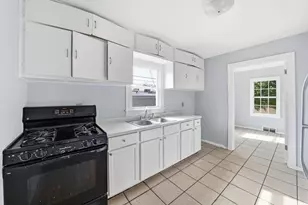 404 River Oaks Dr, Calumet City, IL 60409 - Photo 6