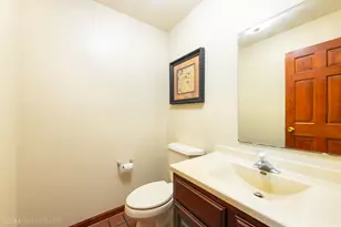 10410 Saddlebred Trail, Woodstock, IL 60098 - Photo 14