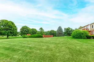 10410 Saddlebred Trail, Woodstock, IL 60098 - Photo 48