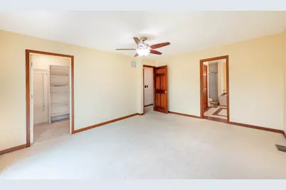 10410 Saddlebred Trail, Woodstock, IL 60098 - Photo 22