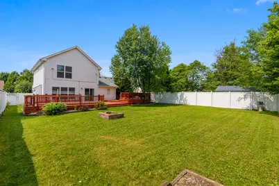 752 Kensington Boulevard, Dekalb, IL 60115 - Photo 40