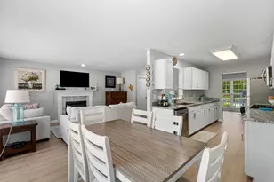 752 Kensington Blvd, Dekalb, IL 60115 - Photo 10