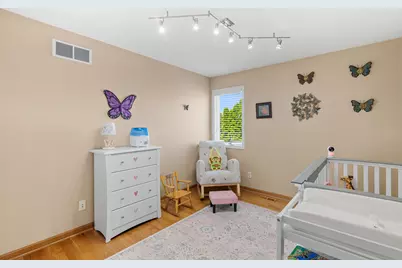 752 Kensington Boulevard, Dekalb, IL 60115 - Photo 22