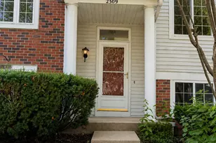 2309 Dawson Ln, Algonquin, IL 60102 - Photo 2