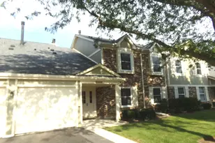 1027 Auburn Ln, Buffalo Grove, IL 60089 - Photo 1