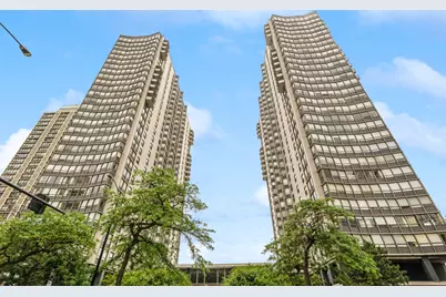 5701 N Sheridan Road #12N, Chicago, IL 60660 - Photo 1