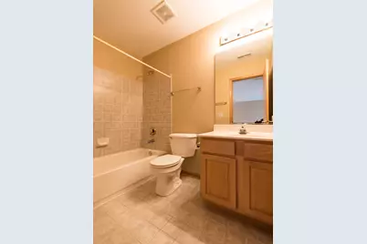 309 Abington Woods Drive, Aurora, IL 60502 - Photo 12
