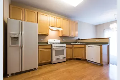 309 Abington Woods Drive, Aurora, IL 60502 - Photo 6