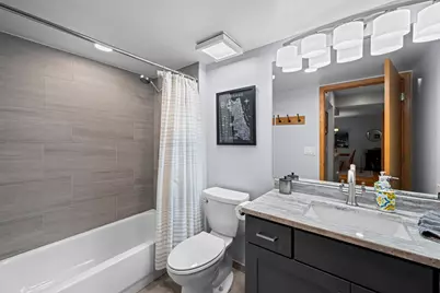 5360 N Lowell Avenue #511, Chicago, IL 60630 - Photo 18