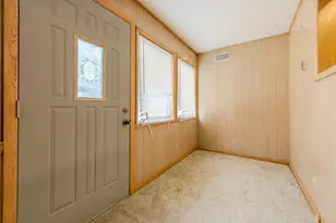 608 E Grant St, Streator, IL 61364 - Photo 14