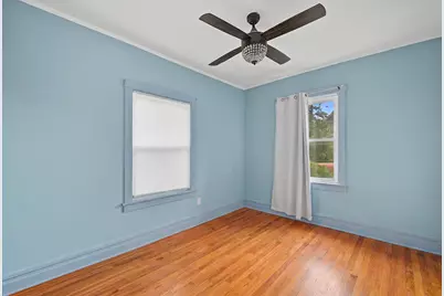 4226 W Haddon Avenue, Chicago, IL 60651 - Photo 10