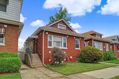 4226 W Haddon Avenue, Chicago, IL 60651 - Photo 1