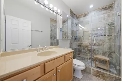 935 W College Parkway, Chicago, IL 60608 - Photo 20