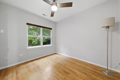 935 W College Parkway, Chicago, IL 60608 - Photo 22
