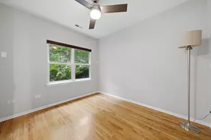 935 W College Pkwy, Chicago, IL 60608 - Photo 22