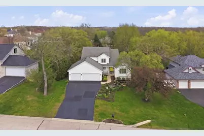 11497 Ridgecrest Drive, Roscoe, IL 61073 - Photo 2
