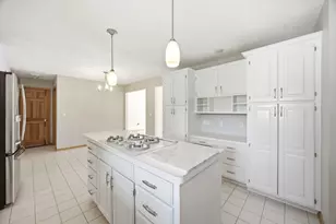 11497 Ridgecrest Dr, Roscoe, IL 61073 - Photo 10