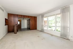 4633 176th St, Country Club Hills, IL 60478 - Photo 6