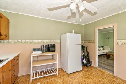 315 W 3rd Street, Streator, IL 61364 - Photo 8