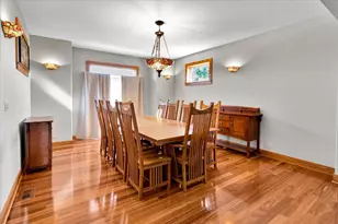 10952 Tanglewood Trails Dr, Yorkville, IL 60560 - Photo 12