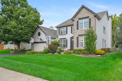254 E Park Avenue, Sugar Grove, IL 60554 - Photo 2