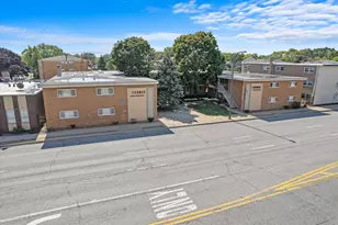4211 W 95th St, Oak Lawn, IL 60453 - Photo 24