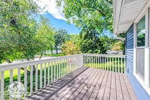 217 Candlewick Dr, Poplar Grove, IL 61065 - Photo 2
