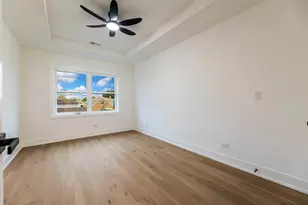 5721 S Newcastle Ave, Chicago, IL 60638 - Photo 18