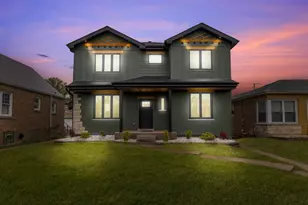 5721 S Newcastle Ave, Chicago, IL 60638 - Photo 2