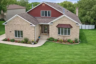 26241 W Erin Isle, Channahon, IL 60410 - Photo 1