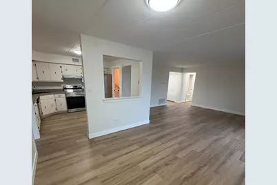 9051 S Roberts Road #205, Hickory Hills, IL 60457 - Photo 4