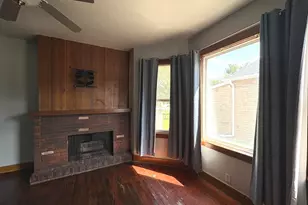1423 Pulaski St, Peru, IL 61354 - Photo 6